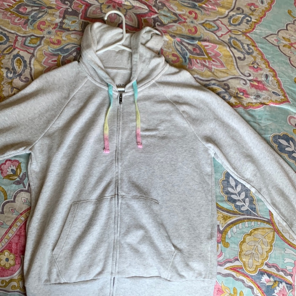 Gray zip up sweatshirt